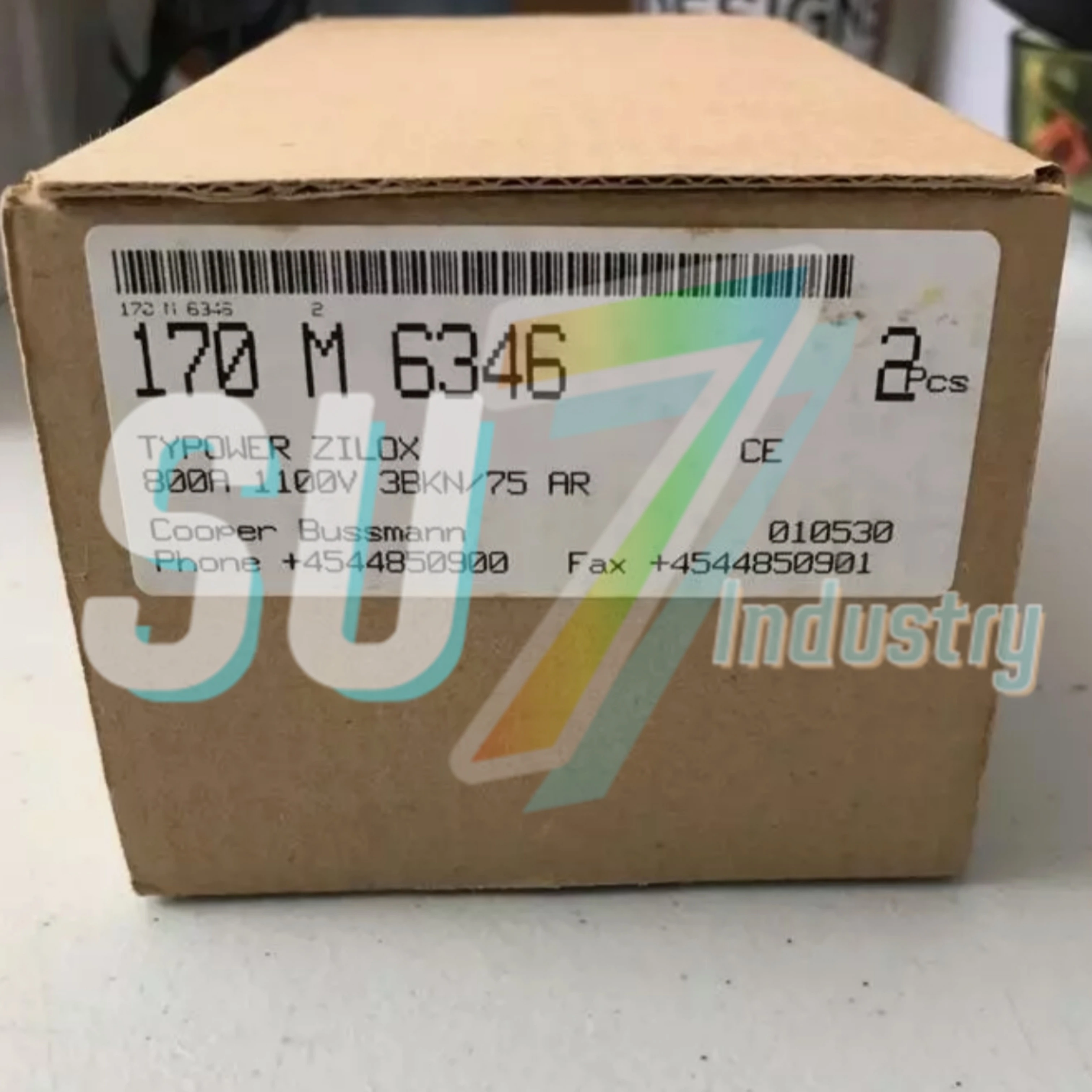 New original fuse 170M6305 700A 170M6343 170M6344 170M6345 170M6346 170M6347 170M6348 170M6349
New original fuse 170M6305 700A 170M6343 170M6344 170M6345 170M6346 170M6347 170M6348 170M6349