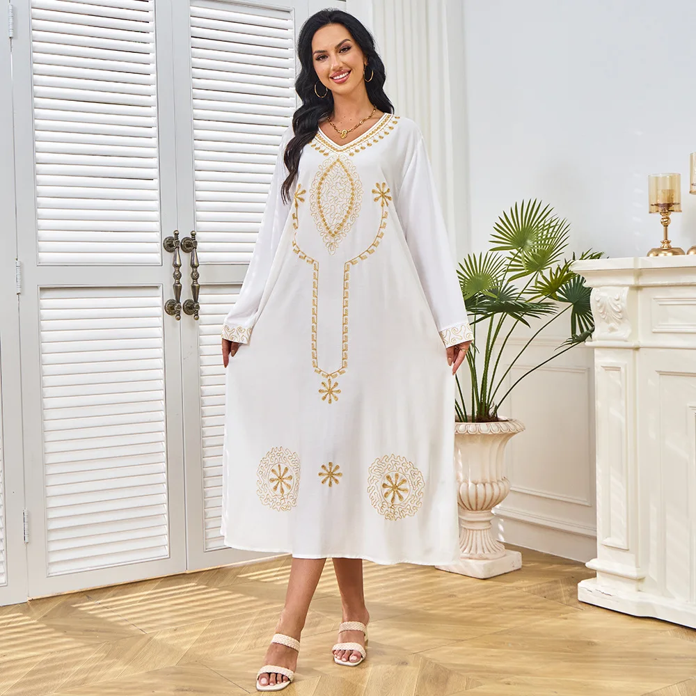 Eid abaya saudi arabia New long robe women's Malaysian Muslim women's Fashion casual embroidered long sleeve dress MT279
Eid abaya saudi arabia New long robe women's Malaysian Muslim women's Fashion casual embroidered long sleeve dress MT279