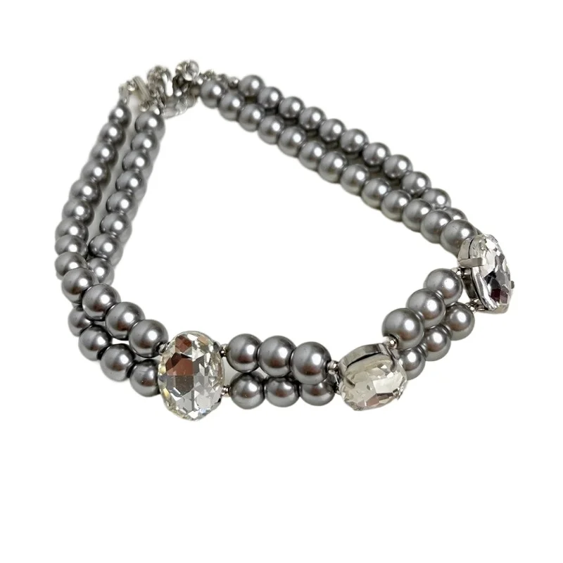 Wearing exquisite platinum silver gray simple pearl necklace in multiple layers, women's light luxury collarbone
Wearing exquisite platinum silver gray simple pearl necklace in multiple layers, women's light luxury collarbone