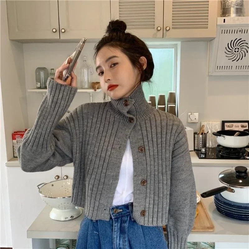 Cardigan Women Turtleneck Korean Style Casual Sweet Slim Cropped Solid Simple Sweater Cute Classy College Warm Aesthetic 90's
Cardigan Women Turtleneck Korean Style Casual Sweet Slim Cropped Solid Simple Sweater Cute Classy College Warm Aesthetic 90's