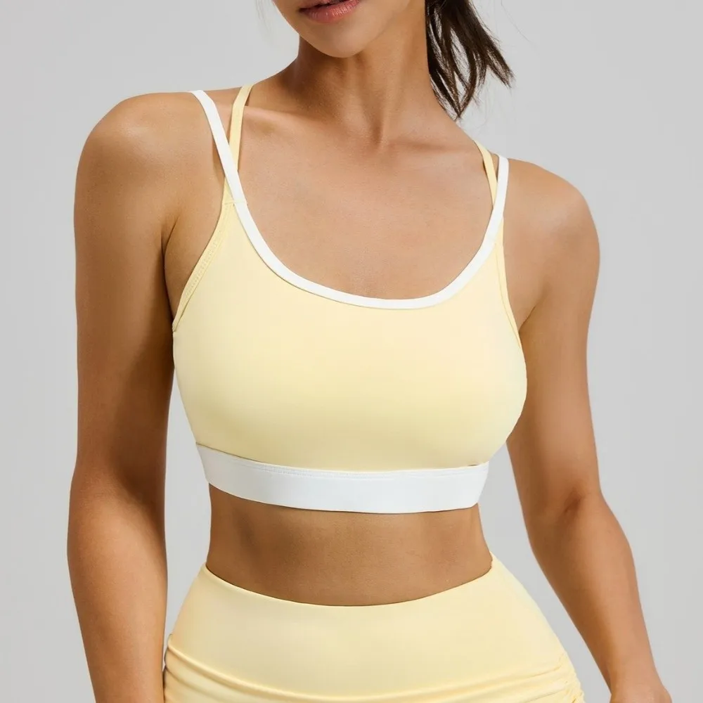 Спортивный бюстгальтер для бега и йоги с перекрестными лямками, женский, бесшовный, с фиксированными вставками, амортизирующий, для занятий йогой, с защитой от вибраций
Спортивный бюстгальтер для бега и йоги с перекрестными лямками, женский, бесшовный, с фиксированными вставками, амортизирующий, для занятий йогой, с защитой от вибраций
