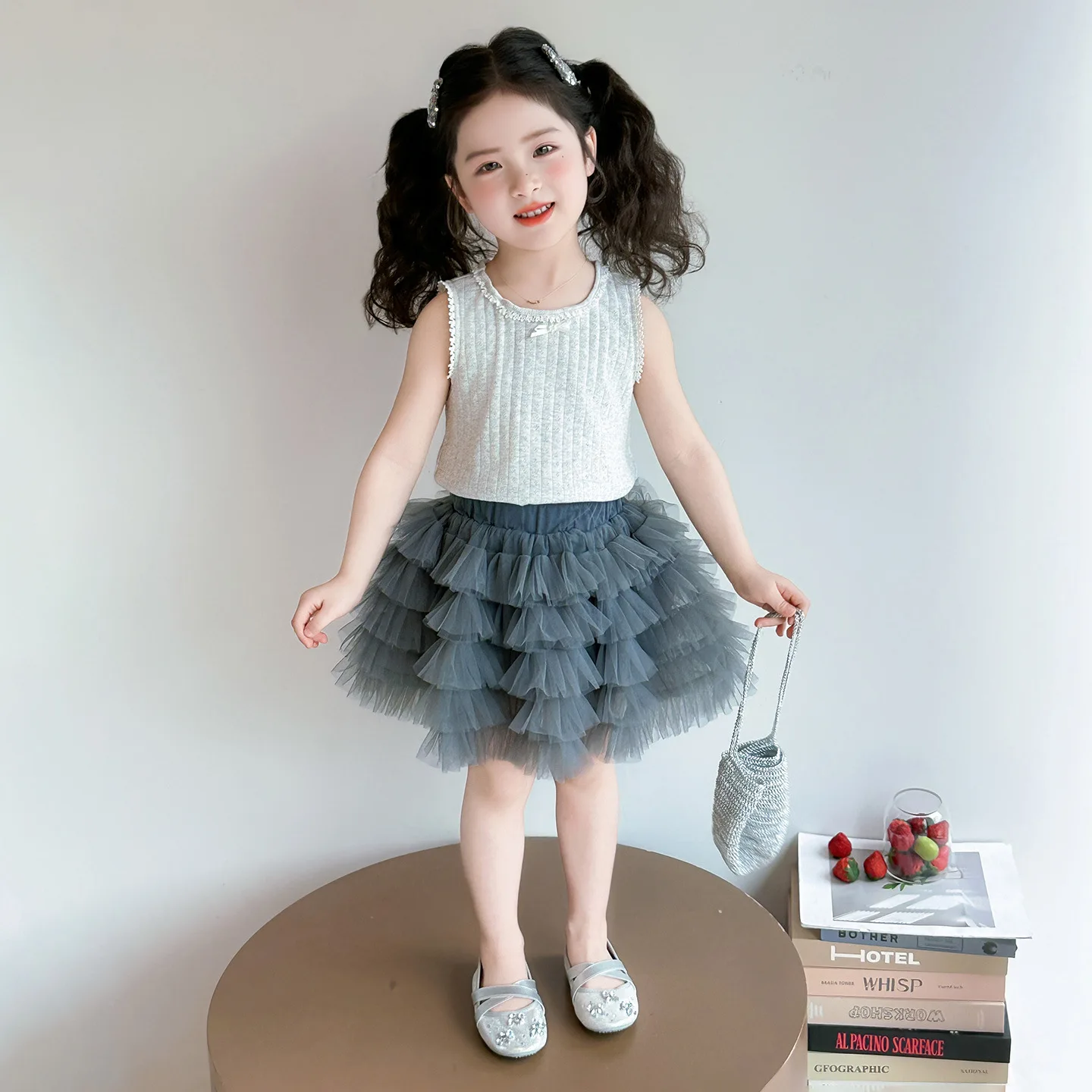 2026 New Summer Girls Clothing Set Korean Style Sweet Sleeveless Vest Top Skirt Two Piece Outfit Fashion Baby Girls Casual Wear
2026 New Summer Girls Clothing Set Korean Style Sweet Sleeveless Vest Top Skirt Two Piece Outfit Fashion Baby Girls Casual Wear