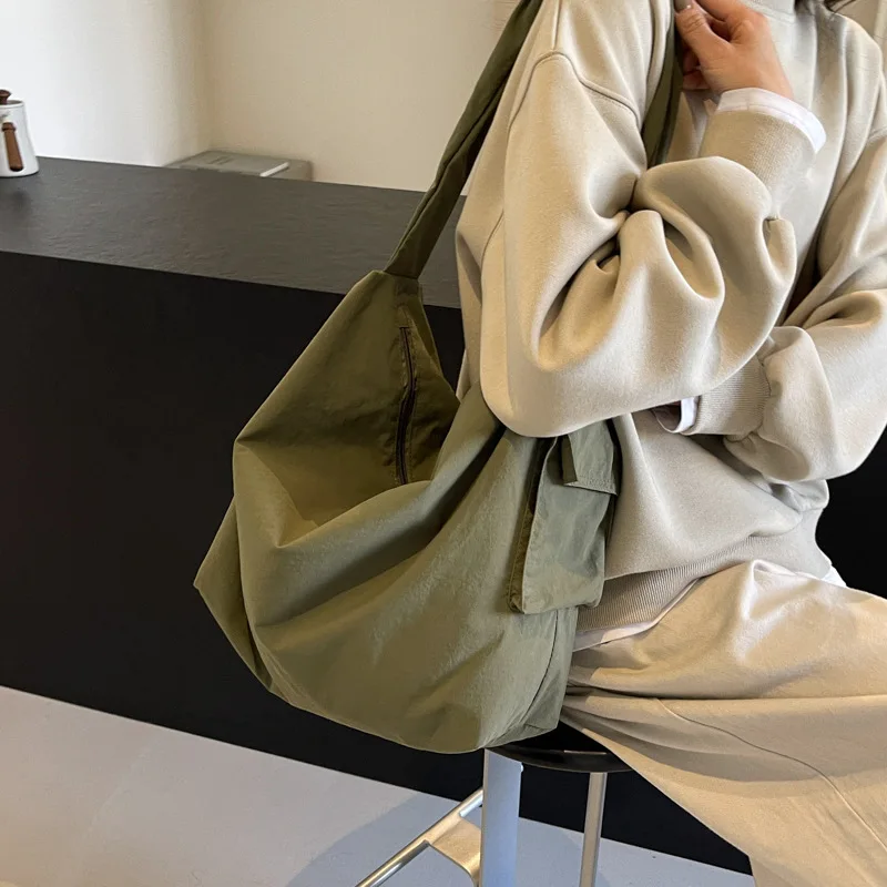 Women's Shoulder Crossbody Bags 2025 Fashion Large Handbag Korean Messenger Book Bag for Women Canvas Student Satchel Female
Women's Shoulder Crossbody Bags 2025 Fashion Large Handbag Korean Messenger Book Bag for Women Canvas Student Satchel Female