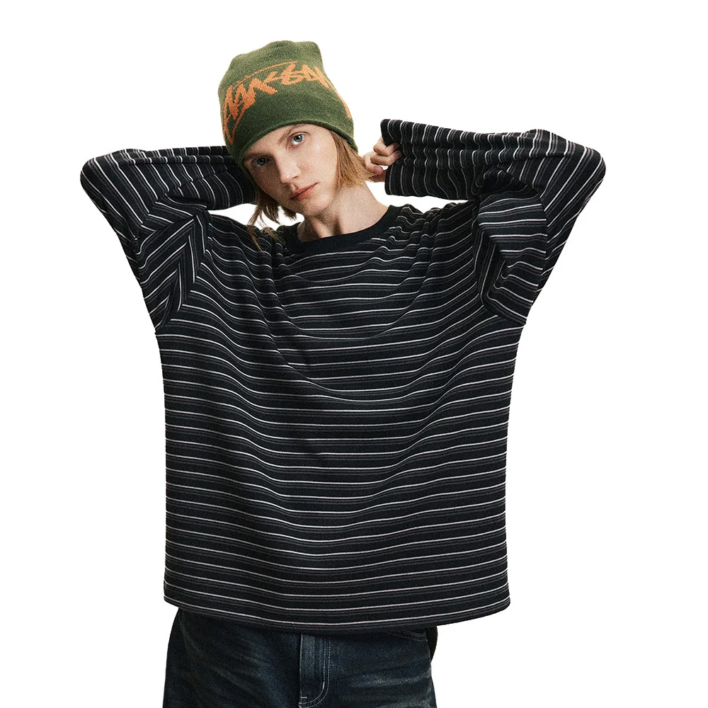 2025 Striped Round Neck Long Sleeved Men's And Women's T-shirt Loose Casual Round Neck T-shirt Ins Street Trend
2025 Striped Round Neck Long Sleeved Men's And Women's T-shirt Loose Casual Round Neck T-shirt Ins Street Trend