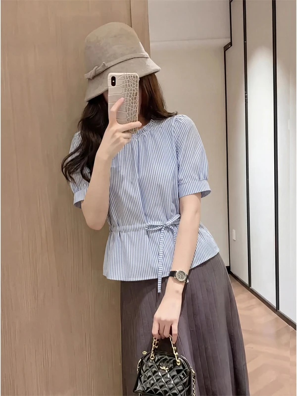 Elegant Women's Shirt Design Spring Summer New Style Loose Fit Bubble Sleeve round Neck Casual Wear High End Feel Large Size
Elegant Women's Shirt Design Spring Summer New Style Loose Fit Bubble Sleeve round Neck Casual Wear High End Feel Large Size
