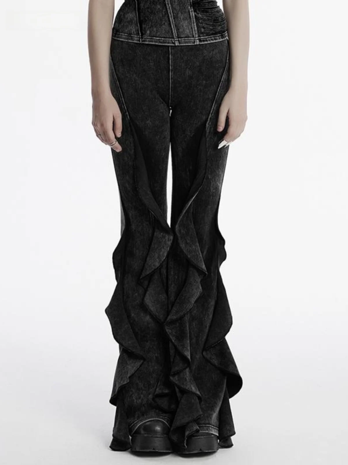 Retro Punk Rock High Waist Bell Bottom Jeans Women's Slimming Long Pants American High Street Design Cotton Stretch Denim
Retro Punk Rock High Waist Bell Bottom Jeans Women's Slimming Long Pants American High Street Design Cotton Stretch Denim