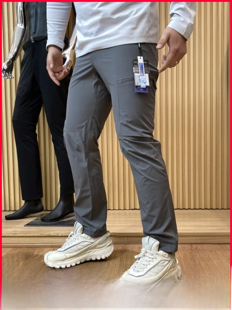 Outdoor Men's Casual Pants Windproof Water-resistant Loose Straight Leg Workwear Trousers Spring Faionable Nylon Fabric
Outdoor Men's Casual Pants Windproof Water-resistant Loose Straight Leg Workwear Trousers Spring Faionable Nylon Fabric