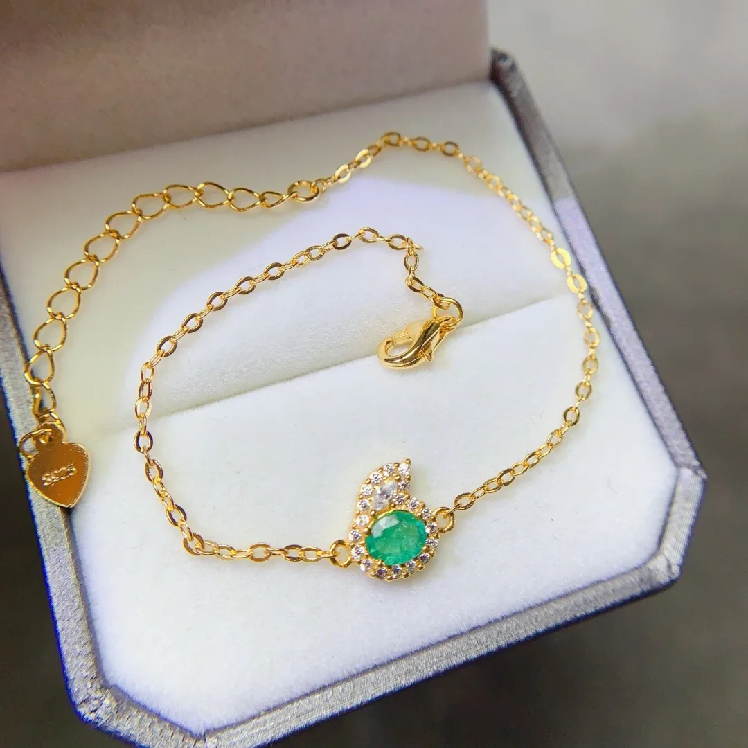 Элегантный браслет из натурального изумруда от люксового дизайнера, из серебра 925 пробы, прекрасный и продуманный подарок для женщин
Элегантный браслет из натурального изумруда от люксового дизайнера, из серебра 925 пробы, прекрасный и продуманный подарок для женщин