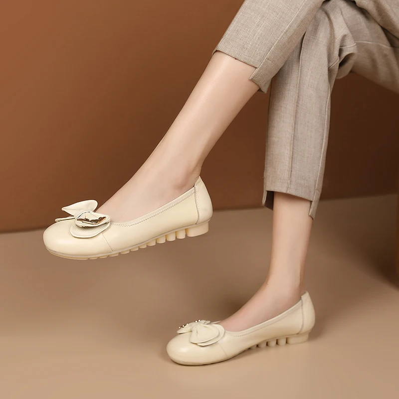 2024 spring autumn women pumps natural leather plus size 22-25.5cm soft cowhide butterfly knot loafers single shoes women shoes
2024 spring autumn women pumps natural leather plus size 22-25.5cm soft cowhide butterfly knot loafers single shoes women shoes