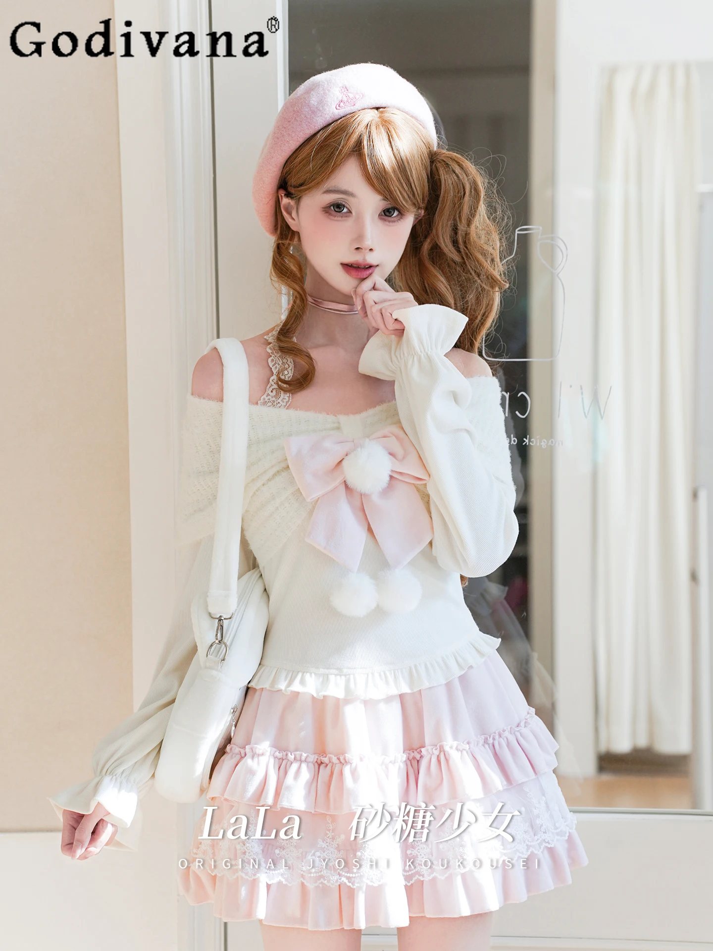 Японский милый вязаный топ с открытыми плечами и милым бантом, розовая юбка, комплект весны и осени, новые облегающие юбки в стиле Лолиты для девочек
Японский милый вязаный топ с открытыми плечами и милым бантом, розовая юбка, комплект весны и осени, новые облегающие юбки в стиле Лолиты для девочек