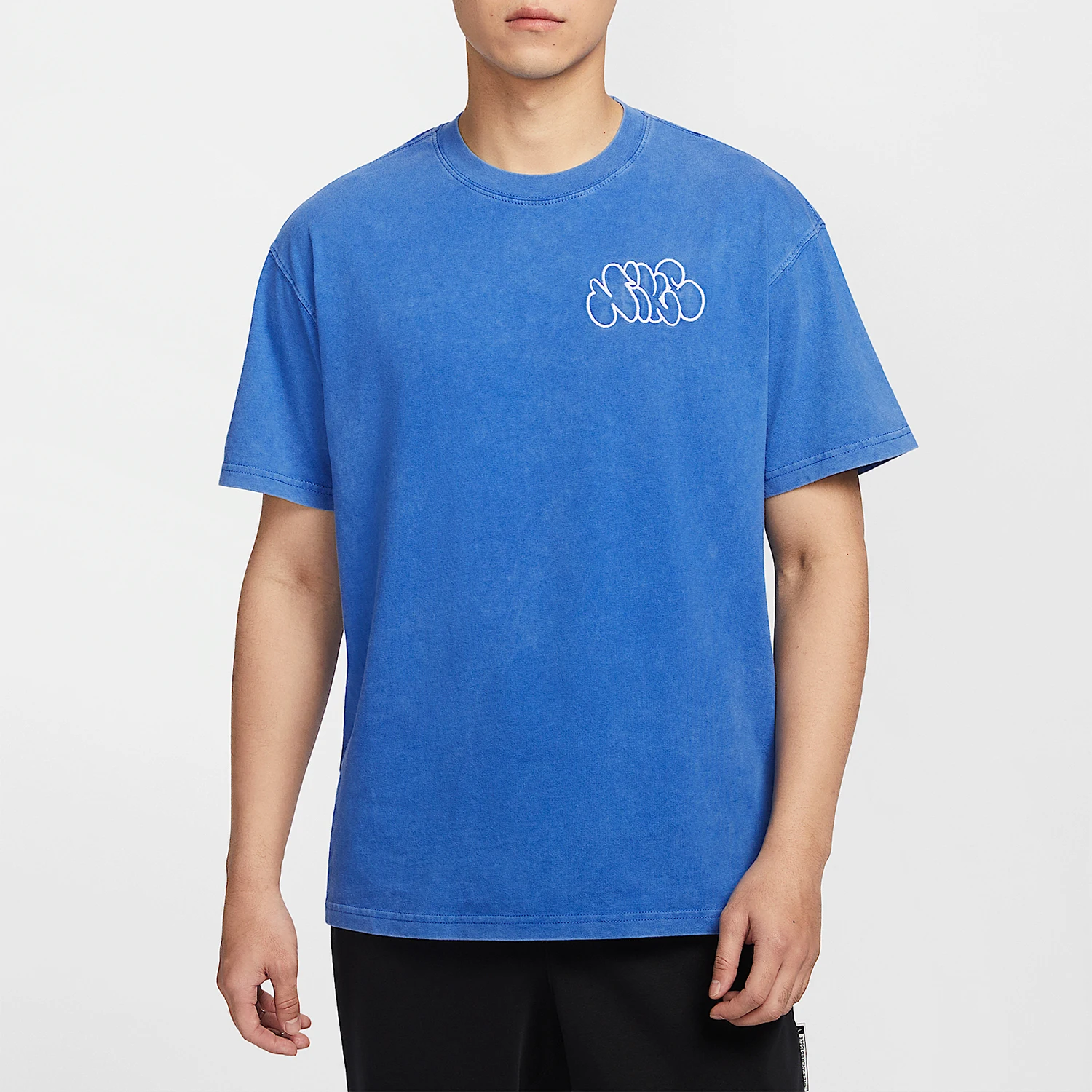 Nike Authentic Summer Style Men's Loose Casual Embroidered Knit Short Sleeve HJ3316-480
Nike Authentic Summer Style Men's Loose Casual Embroidered Knit Short Sleeve HJ3316-480