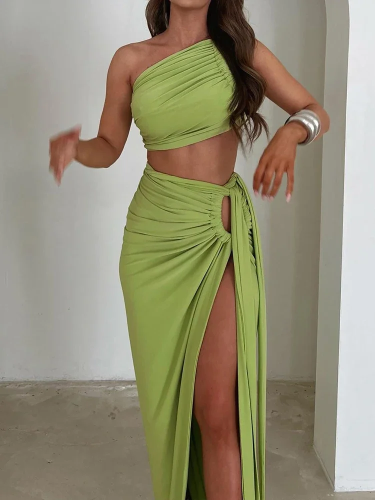 Chic Women 2 Piece Set Summer Sexy Irregular Ruched Backless Tank Tops+Wrapped Split Skirts Matching Suit Beach Holiday Outfits
Chic Women 2 Piece Set Summer Sexy Irregular Ruched Backless Tank Tops+Wrapped Split Skirts Matching Suit Beach Holiday Outfits