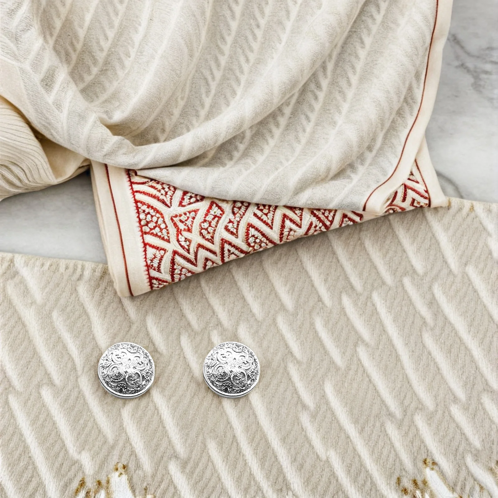 30pcs 20Mm Metal Buttons Hollow Out Design Rust Proof Durable For Clothing Jackets Hats Jeans Diy Sewing Craft Accessories
30pcs 20Mm Metal Buttons Hollow Out Design Rust Proof Durable For Clothing Jackets Hats Jeans Diy Sewing Craft Accessories