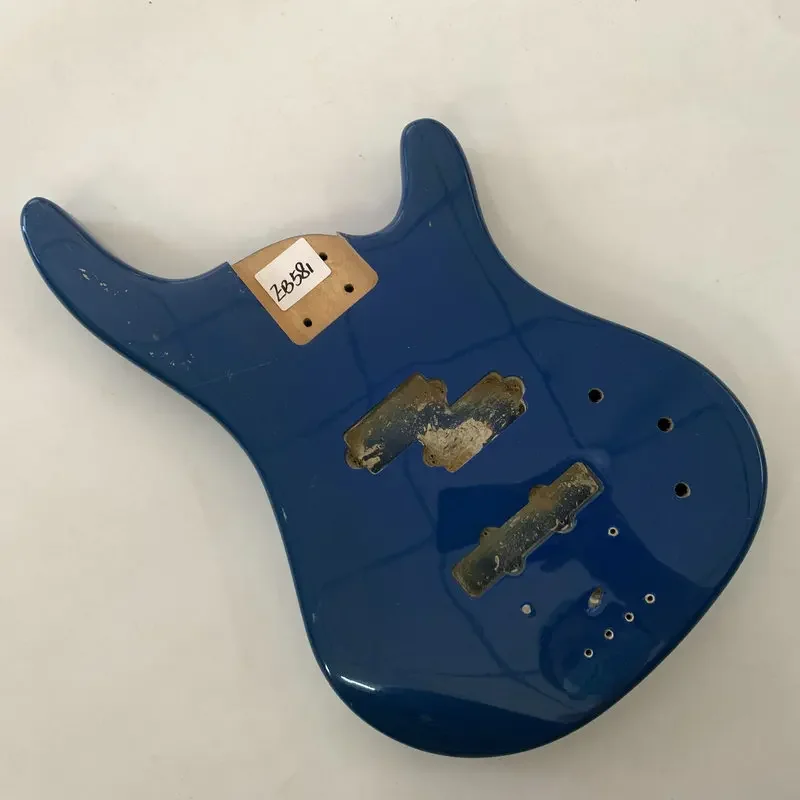EB581 Blue Color PJB Bass Unfinished Electric Bass Body 4 or 5 String Version in Solid Wood with Damages for DIY
EB581 Blue Color PJB Bass Unfinished Electric Bass Body 4 or 5 String Version in Solid Wood with Damages for DIY