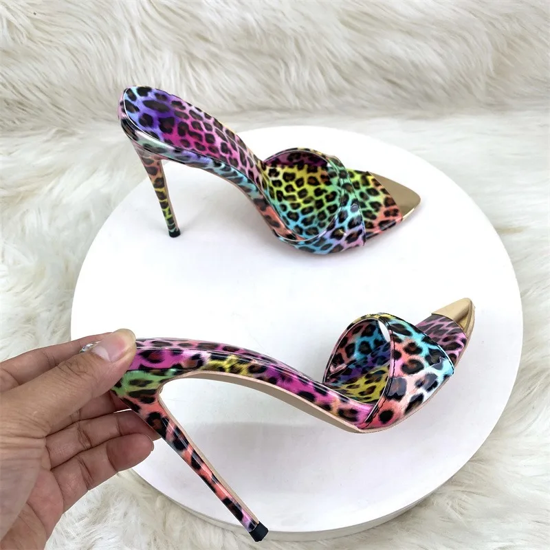2025 new European and American women's sandals high heels women's shoes leopard print 12cm
2025 new European and American women's sandals high heels women's shoes leopard print 12cm