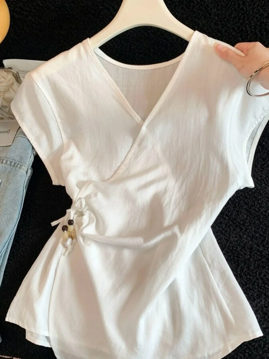 Korean Light Maturity Style Cross V-neck Short Sleeve Women's Shirt Thin Waist Cinching Slimming Summer New Arrival Top
Korean Light Maturity Style Cross V-neck Short Sleeve Women's Shirt Thin Waist Cinching Slimming Summer New Arrival Top