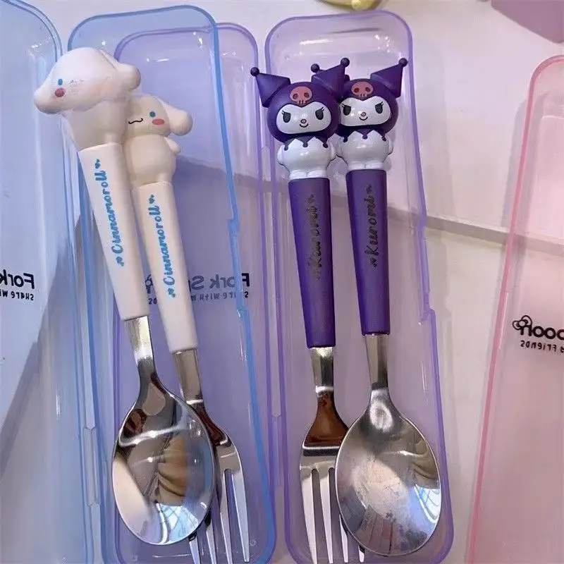 Набор детских столовых приборов Sanrio Hello Kitty Melody: палочки для еды, ложка, вилка, Cinnamoroll, Kuromi, набор столовых приборов из нержавеющей стали, подарки на день рождения для студентов
Набор детских столовых приборов Sanrio Hello Kitty Melody: палочки для еды, ложка, вилка, Cinnamoroll, Kuromi, набор столовых приборов из нержавеющей стали, подарки на день рождения для студентов
