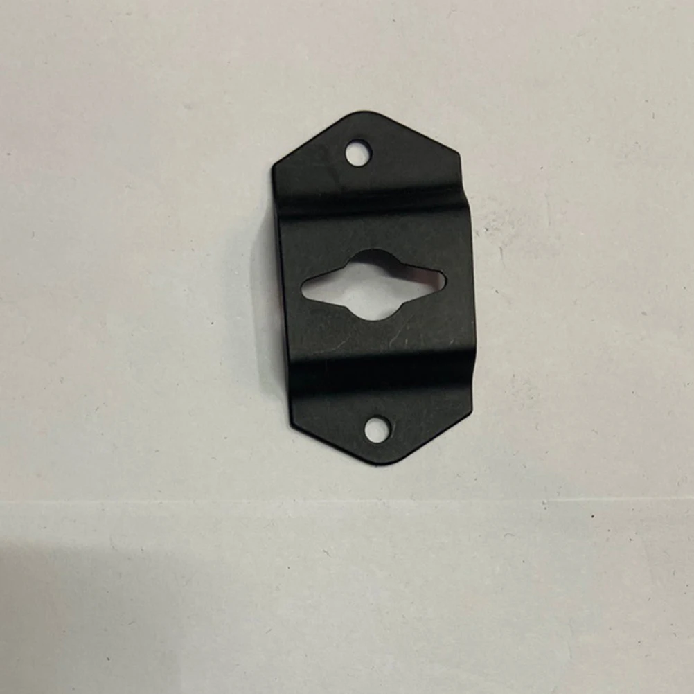 Small Speaker Hook Hanger Plate Wall-mounted Black Iron Strong Bearing High-grade Environmental Protection Sound Box Hook Mount
Small Speaker Hook Hanger Plate Wall-mounted Black Iron Strong Bearing High-grade Environmental Protection Sound Box Hook Mount