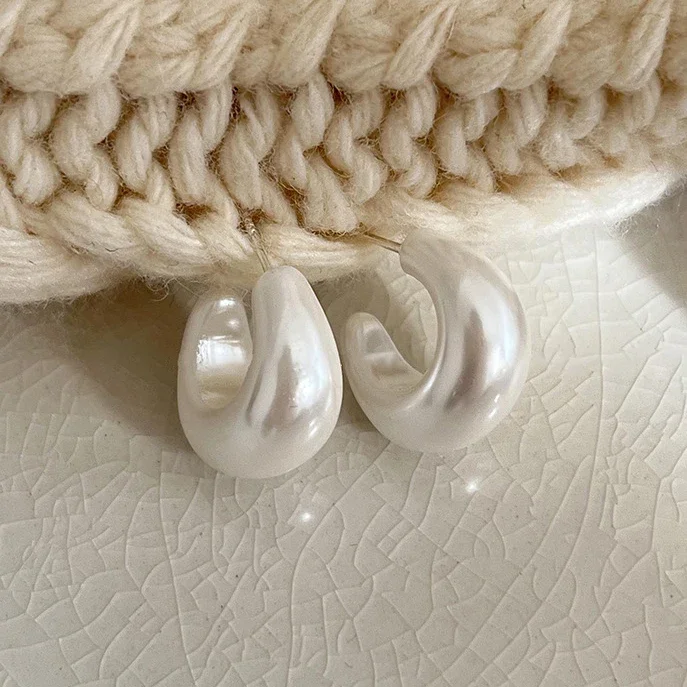 Real 925 Sterling Silver Letter C Pearl Stud Earrings for Women Trendy Fine Jewelry Light Luxury Accessories
Real 925 Sterling Silver Letter C Pearl Stud Earrings for Women Trendy Fine Jewelry Light Luxury Accessories