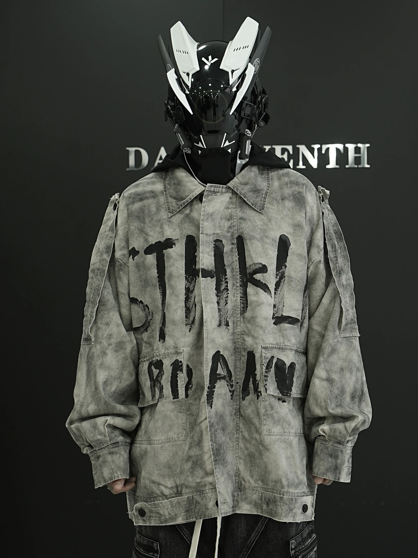 Graffiti Tie-Dyed Inkjet Cotton-Padded Clothes Detachable Hat Large Size Hip Hop High Street Design Sense Distressed Jacket
Graffiti Tie-Dyed Inkjet Cotton-Padded Clothes Detachable Hat Large Size Hip Hop High Street Design Sense Distressed Jacket