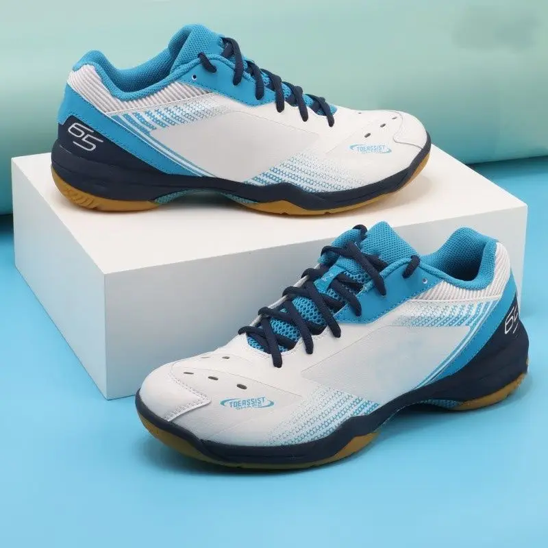 New badminton shoes lightweight volleyball shoes women's tennis sneakers men's women's non-slip wear badminton training shoes
New badminton shoes lightweight volleyball shoes women's tennis sneakers men's women's non-slip wear badminton training shoes