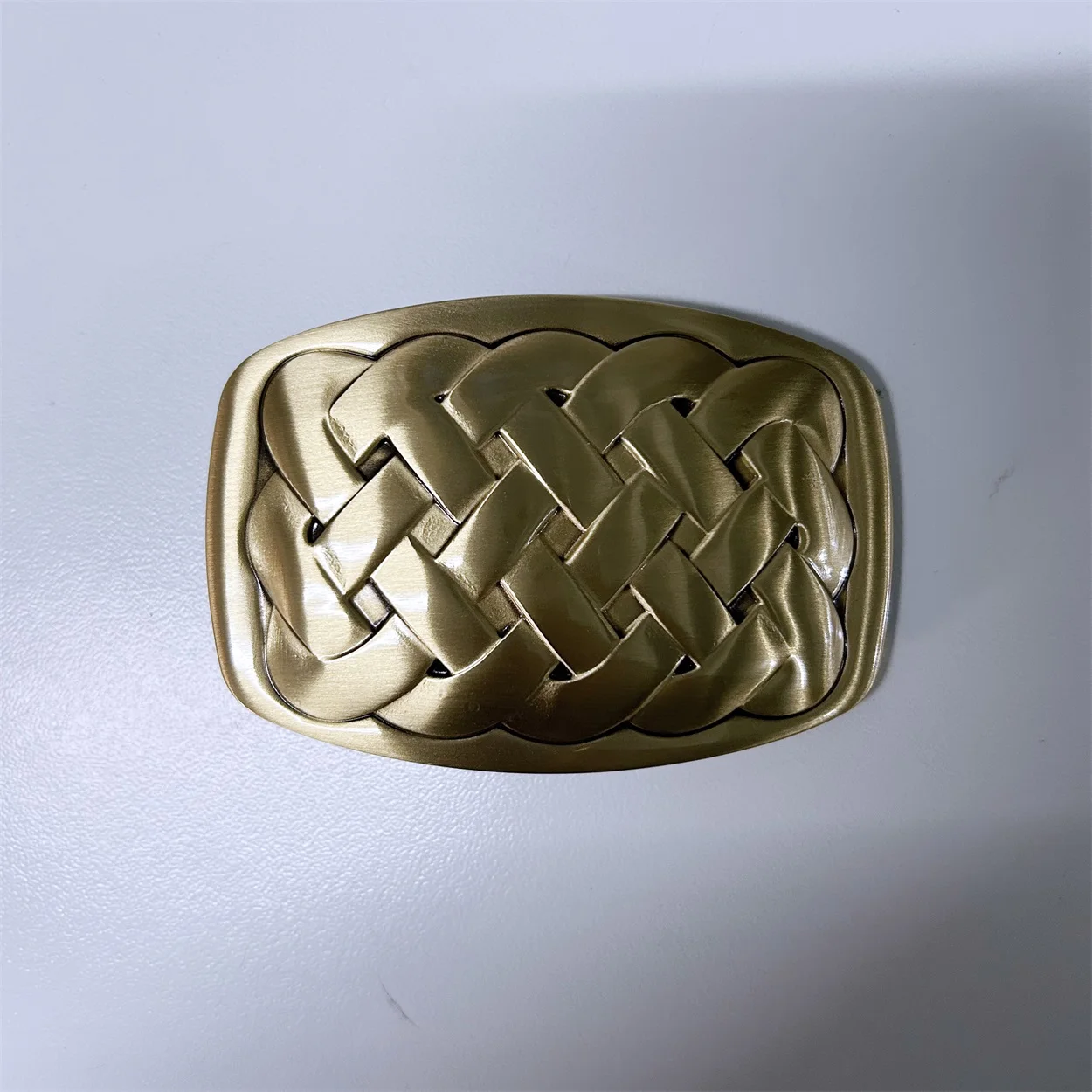 Solid Brass Cross Knot Rectangle Belt Buckle BUCKLE-BS020
Solid Brass Cross Knot Rectangle Belt Buckle BUCKLE-BS020