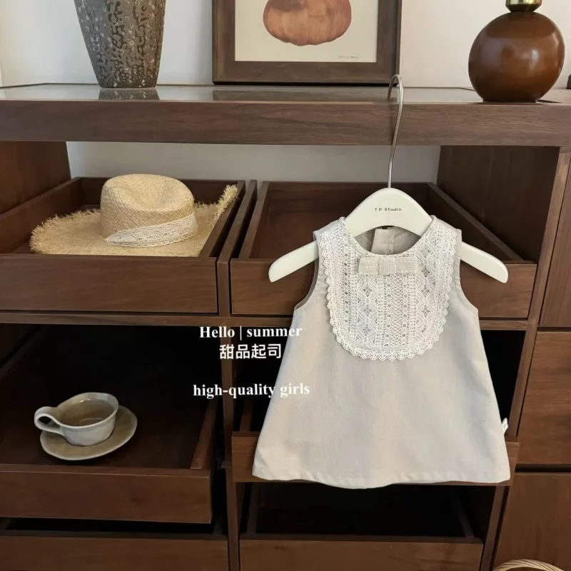 Kids Girls Lace Bib Collar Sleeveless Dress, Linen Blend with Bow Accent, Breathable Fashion Casual A-Line Sundress for Toddlers
Kids Girls Lace Bib Collar Sleeveless Dress, Linen Blend with Bow Accent, Breathable Fashion Casual A-Line Sundress for Toddlers