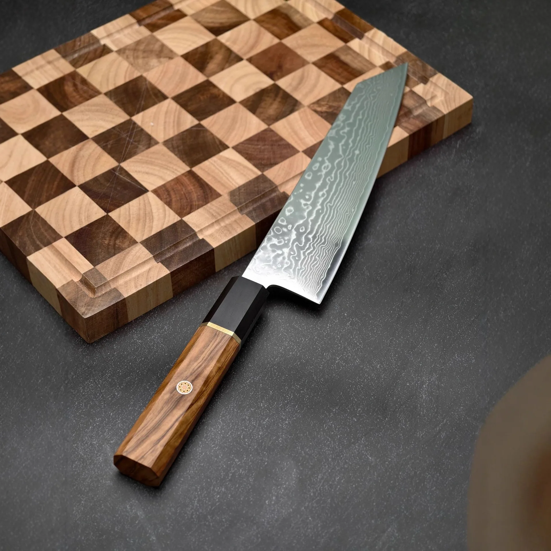 RHON VG10 Damascus Steel Kiritsuke Knife Olive Wooden Cuisine Chefs Kitchen Fish Sashimi Slicing Meat Cleaver Vegetable Knives
RHON VG10 Damascus Steel Kiritsuke Knife Olive Wooden Cuisine Chefs Kitchen Fish Sashimi Slicing Meat Cleaver Vegetable Knives