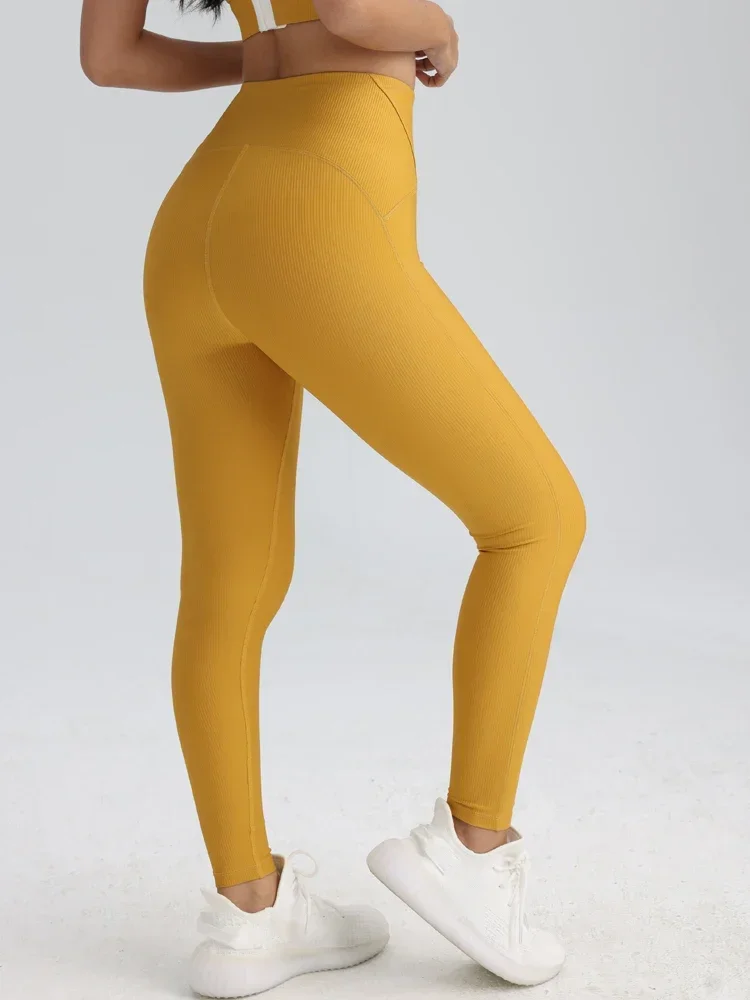 Quick Dry Yoga Pants Outdoor Running Training Pants High Waisted Hip Lifting Women's Stretch Leggings NAQIYAYABEI
Quick Dry Yoga Pants Outdoor Running Training Pants High Waisted Hip Lifting Women's Stretch Leggings NAQIYAYABEI