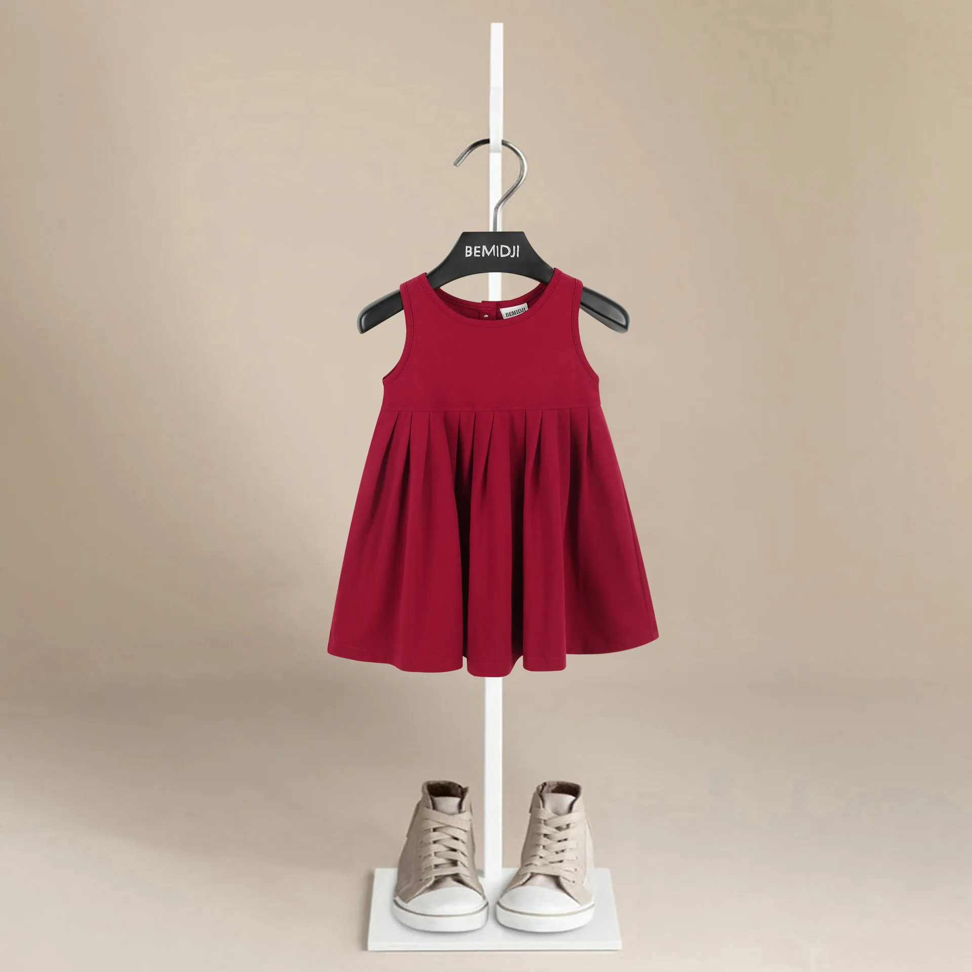 Girl Korean Soft Elastic Casual Dresses 1-6Y Summer Knitted Ruffles Infant Girls Solid Red Dress Cute Sweet Little Sleeveless
Girl Korean Soft Elastic Casual Dresses 1-6Y Summer Knitted Ruffles Infant Girls Solid Red Dress Cute Sweet Little Sleeveless