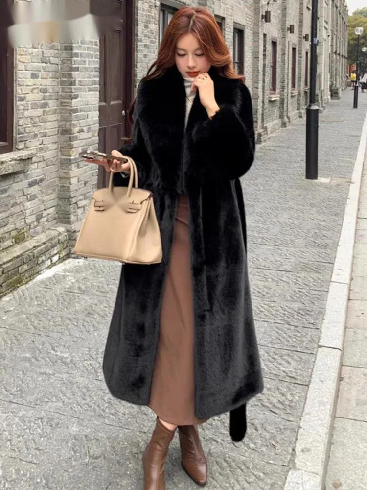 fashion Imitation mink fur coat women's fur collar loose fit long sleeves sahses plush thick overcoat winte 387V
fashion Imitation mink fur coat women's fur collar loose fit long sleeves sahses plush thick overcoat winte 387V