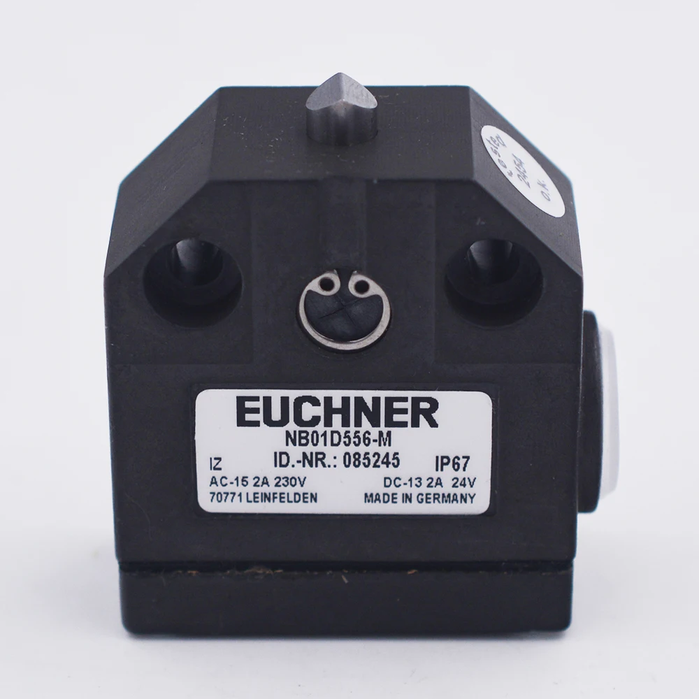 Original New Euchner Limit Switch Precision Single Limit Switch NB01 Chisel Plunger NB01D556-M Made in Germany 
Original New Euchner Limit Switch Precision Single Limit Switch NB01 Chisel Plunger NB01D556-M Made in Germany