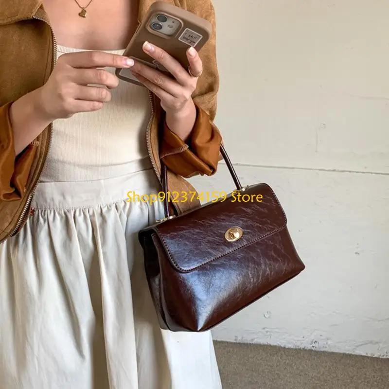 G5AE Flap Crossbody Handbag for Women PU Leather Shoulder Bag with Adjustable Strap
G5AE Flap Crossbody Handbag for Women PU Leather Shoulder Bag with Adjustable Strap