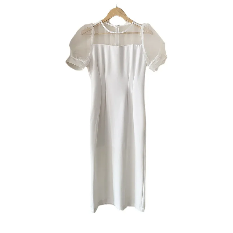 French light wedding dress simple bubble sleeves slim fit, party, small dress dress
French light wedding dress simple bubble sleeves slim fit, party, small dress dress