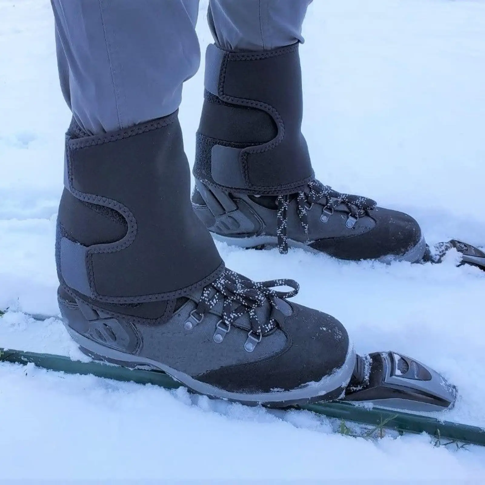 Climbing leg gaiters Waterproof Boot Protection Lower Legs Ankle Gaiters Mud Protection Foot Strap Hunting Leg Gaiters Dropship
Climbing leg gaiters Waterproof Boot Protection Lower Legs Ankle Gaiters Mud Protection Foot Strap Hunting Leg Gaiters Dropship