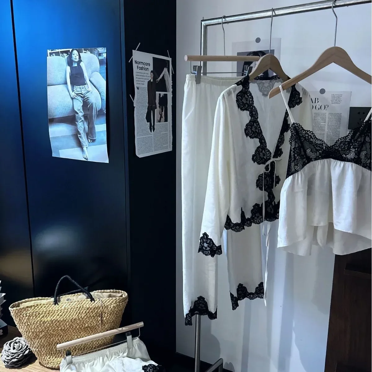 4 шт., кружевная ночная рубашка во французском стиле, женская весна-лето, новинка Pure Desire, модная домашняя одежда с длинными рукавами и бретельками, одежда для сна 
4 шт., кружевная ночная рубашка во французском стиле, женская весна-лето, новинка Pure Desire, модная домашняя одежда с длинными рукавами и бретельками, одежда для сна