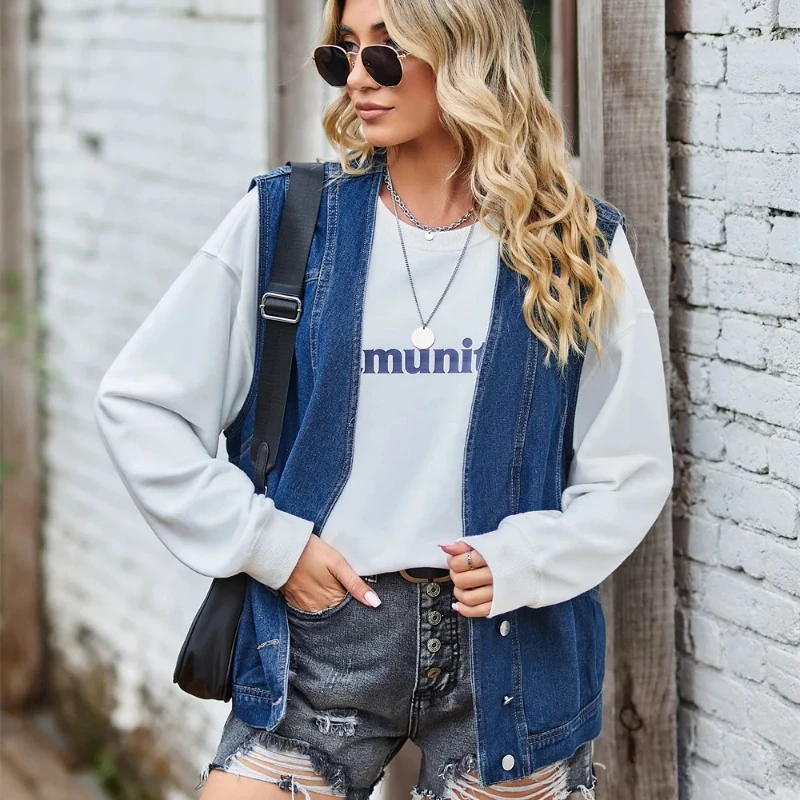Новый винтажный джинсовый жилет с большим v-образным вырезом, женский весенне-летний потертый повседневный джинсовый жилет без рукавов с карманами, американская женская свободная верхняя одежда 
Новый винтажный джинсовый жилет с большим v-образным вырезом, женский весенне-летний потертый повседневный джинсовый жилет без рукавов с карманами, американская женская свободная верхняя одежда