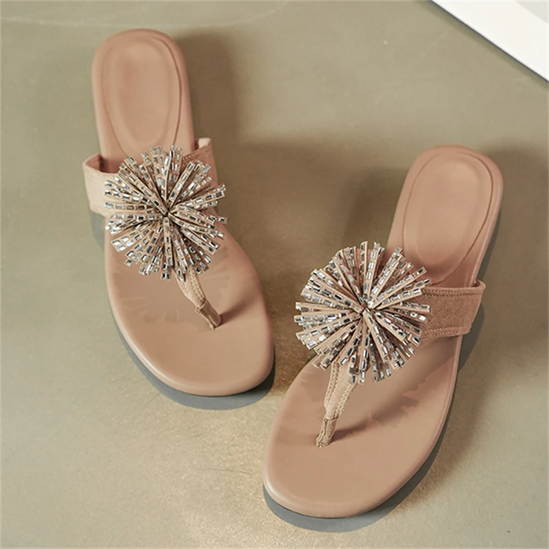 Eilyken New Summer Clip Toe Women Slippers Elegant Fashion Crystal Tassel Flower Square Low Heels Daily Dress Party Shoes
Eilyken New Summer Clip Toe Women Slippers Elegant Fashion Crystal Tassel Flower Square Low Heels Daily Dress Party Shoes