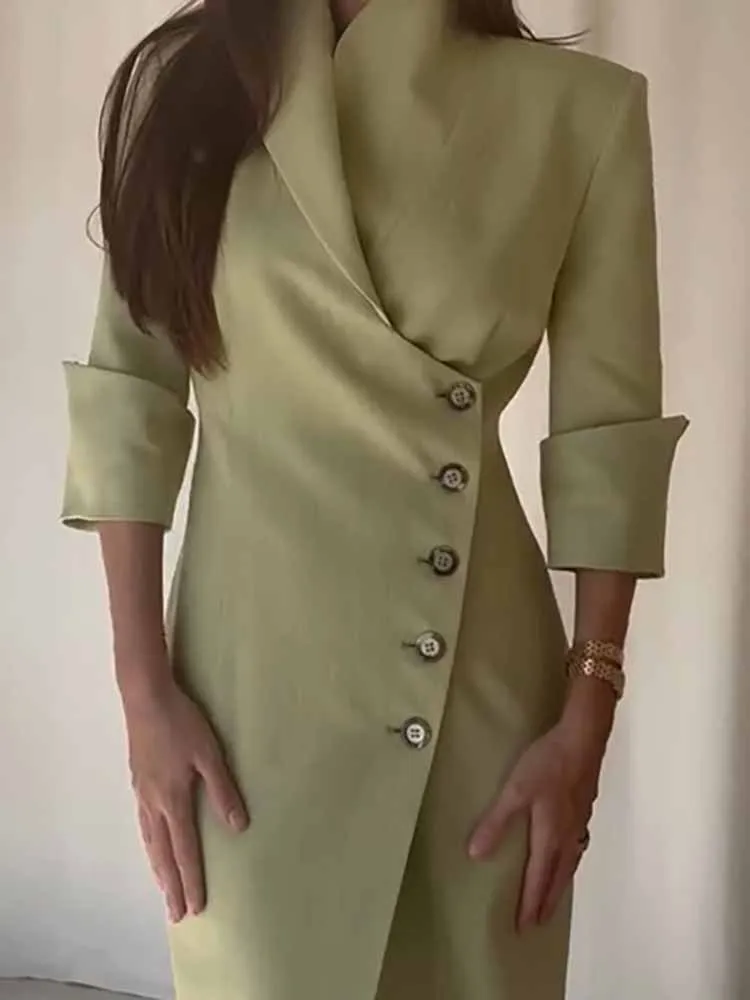 Casual Button Irregular Maxi Dress Vestido Lady Temperament Lapel High Waist Dress 2025 Autumn Elegant Long Sleeved Blazer Dress
Casual Button Irregular Maxi Dress Vestido Lady Temperament Lapel High Waist Dress 2025 Autumn Elegant Long Sleeved Blazer Dress