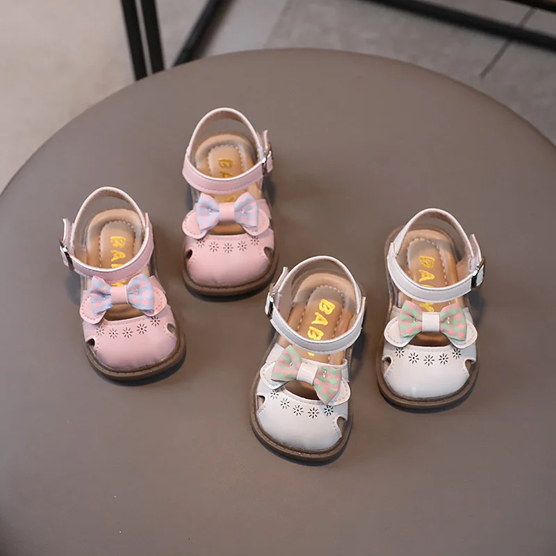 Summer Sandal New Fashion Versatile Walkers Comfort Soft Anti Slip Baby Girl Shoe Simple Exquisite Flat Cute Baby Shoes Newborn
Summer Sandal New Fashion Versatile Walkers Comfort Soft Anti Slip Baby Girl Shoe Simple Exquisite Flat Cute Baby Shoes Newborn