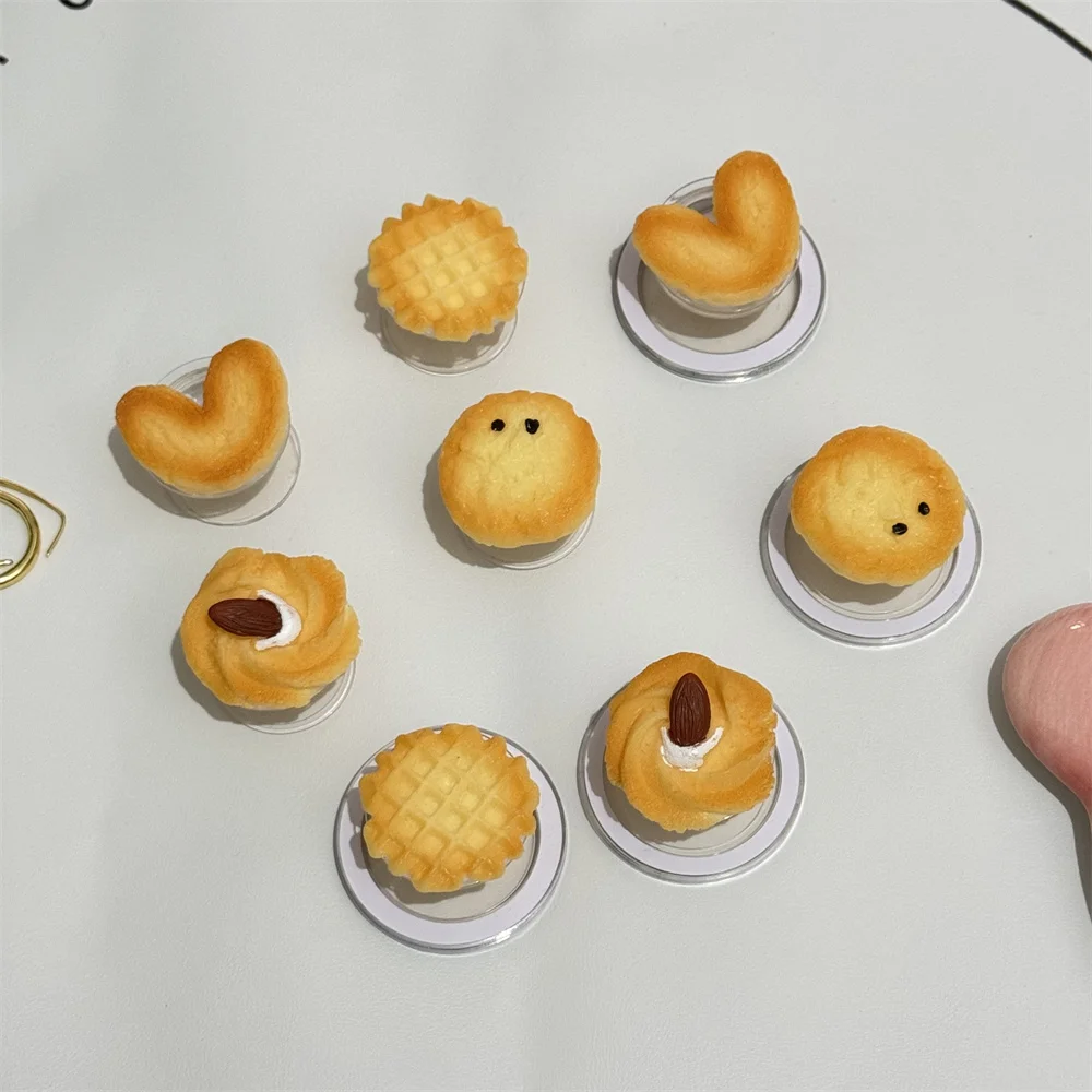 INS Cute Bread Biscuit Lazy Stand Grip Tok Griptok Phone Stand Stand Stand Support iPhone 15 16 14 Used for Magsafe Accessories
INS Cute Bread Biscuit Lazy Stand Grip Tok Griptok Phone Stand Stand Stand Support iPhone 15 16 14 Used for Magsafe Accessories