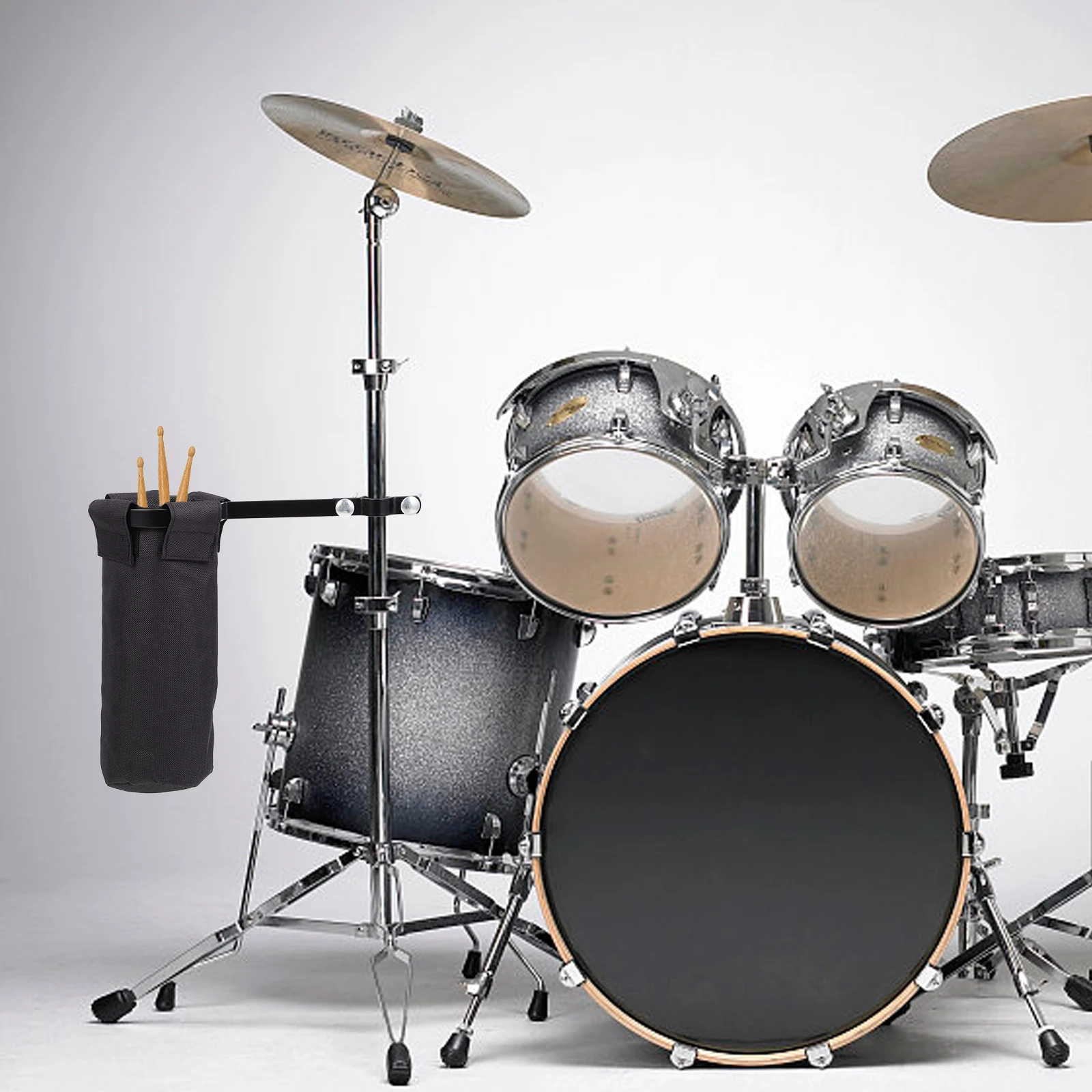 Portable Drumstick Holder Bag Drumsticks Useful Storage Barrel Black Metal + Oxford Cloth Drummer Accessories
Portable Drumstick Holder Bag Drumsticks Useful Storage Barrel Black Metal + Oxford Cloth Drummer Accessories