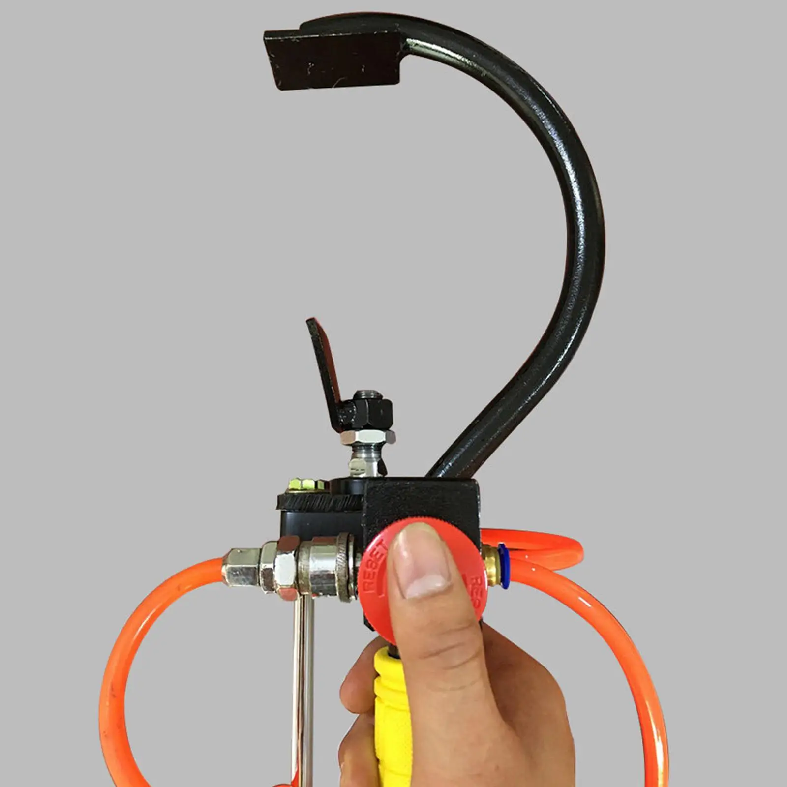 Pneumatic Tire Bead Breaker Secure Grip Professional Replacement Quick Dismounting Sturdy Fittings Easy to Install Heavy Duty
Pneumatic Tire Bead Breaker Secure Grip Professional Replacement Quick Dismounting Sturdy Fittings Easy to Install Heavy Duty