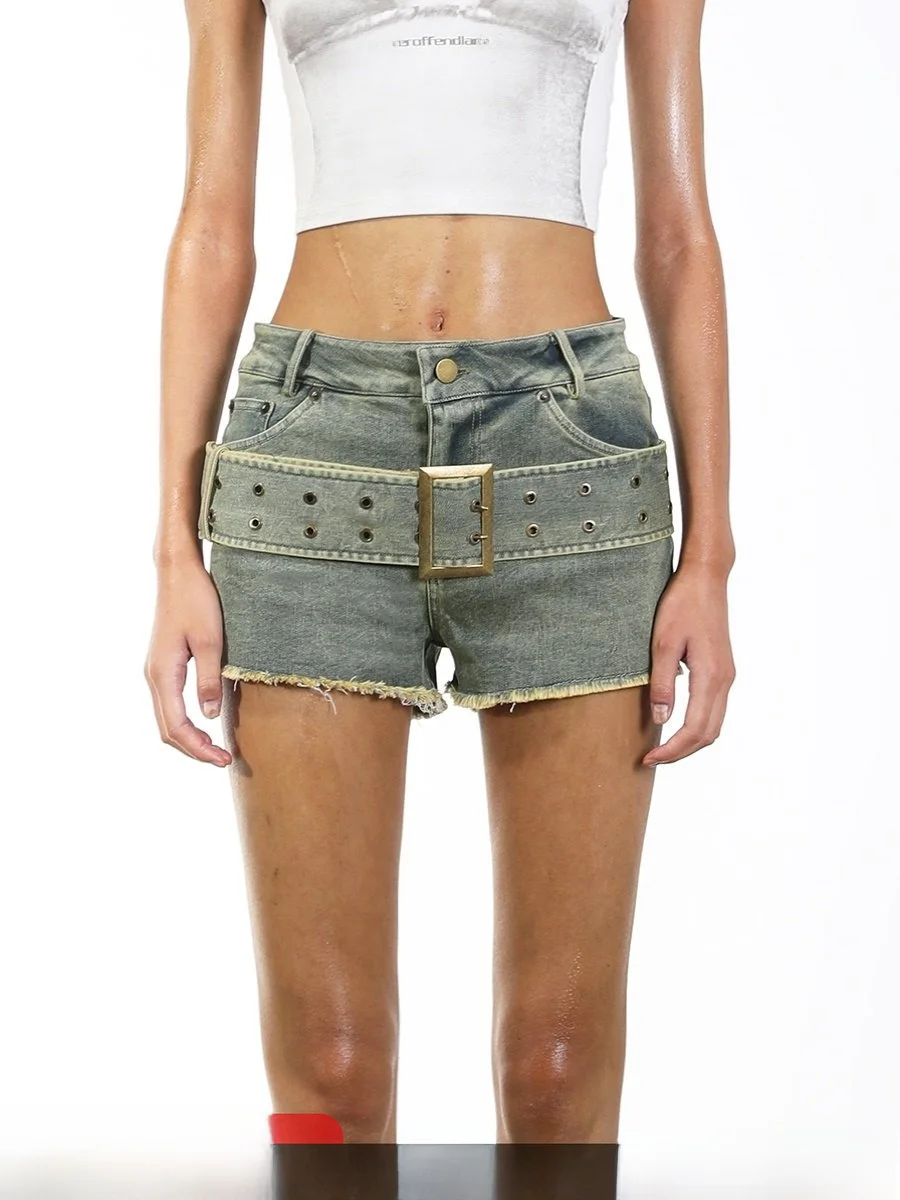 Джинсовые шорты NOLADenim с винтажным эффектом, с завышенной талией, из хлопкового стрейч-денима, на пуговицах, для прохладного летнего сезона
Джинсовые шорты NOLADenim с винтажным эффектом, с завышенной талией, из хлопкового стрейч-денима, на пуговицах, для прохладного летнего сезона