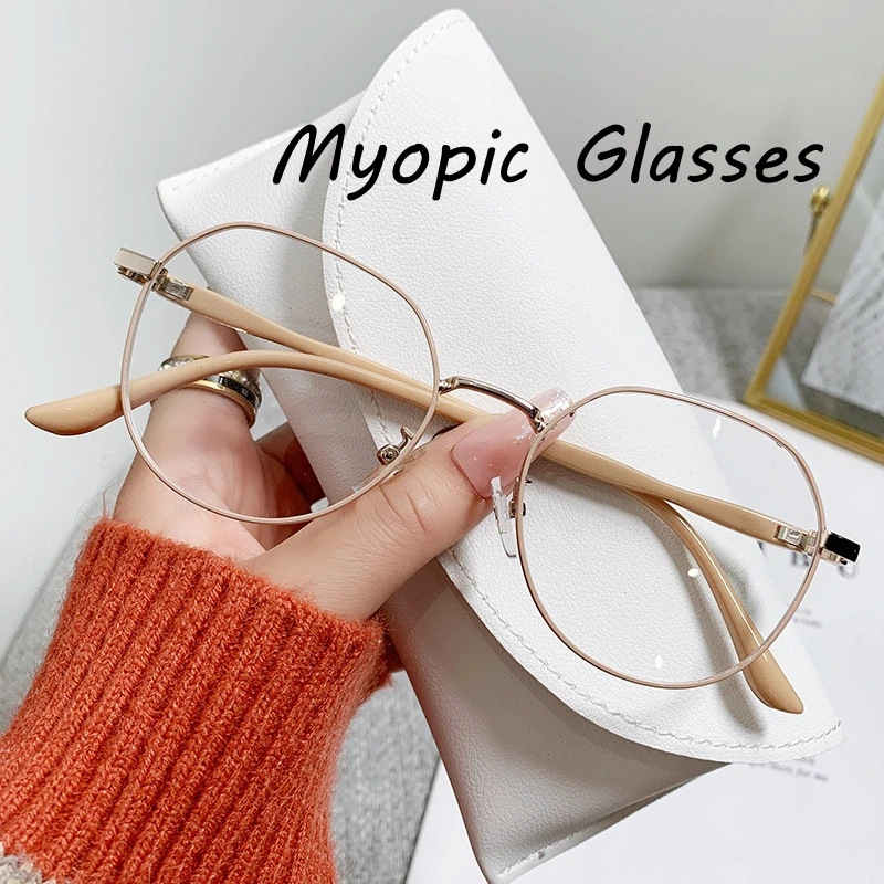 Luxury Anti-radiation Glasses Unisex Metal Frame Computer Minus Eyewear Ultra Light Unisex Eyeglasses with Diopter 0 To -4.0
Luxury Anti-radiation Glasses Unisex Metal Frame Computer Minus Eyewear Ultra Light Unisex Eyeglasses with Diopter 0 To -4.0