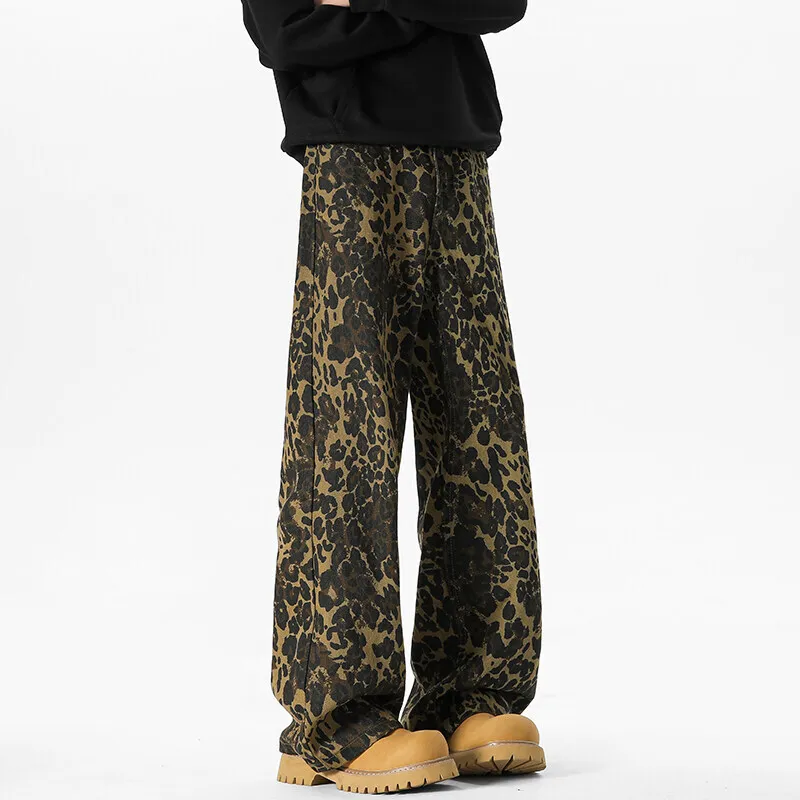Leopard Print Jeans Men Fashion Vintage Jeans Men Streetwear Hip-hop Loose Wide Leg Jeans Mens Denim Trousers Large Size 4XL
Leopard Print Jeans Men Fashion Vintage Jeans Men Streetwear Hip-hop Loose Wide Leg Jeans Mens Denim Trousers Large Size 4XL