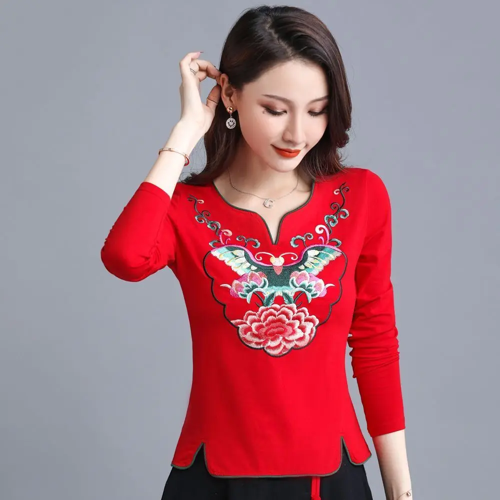 Ethnic Style T-Shirt For Women Vintage Embroidery V-Neck Long Sleeve Blouse 2025 Spring Autumn T Shirts Top
Ethnic Style T-Shirt For Women Vintage Embroidery V-Neck Long Sleeve Blouse 2025 Spring Autumn T Shirts Top