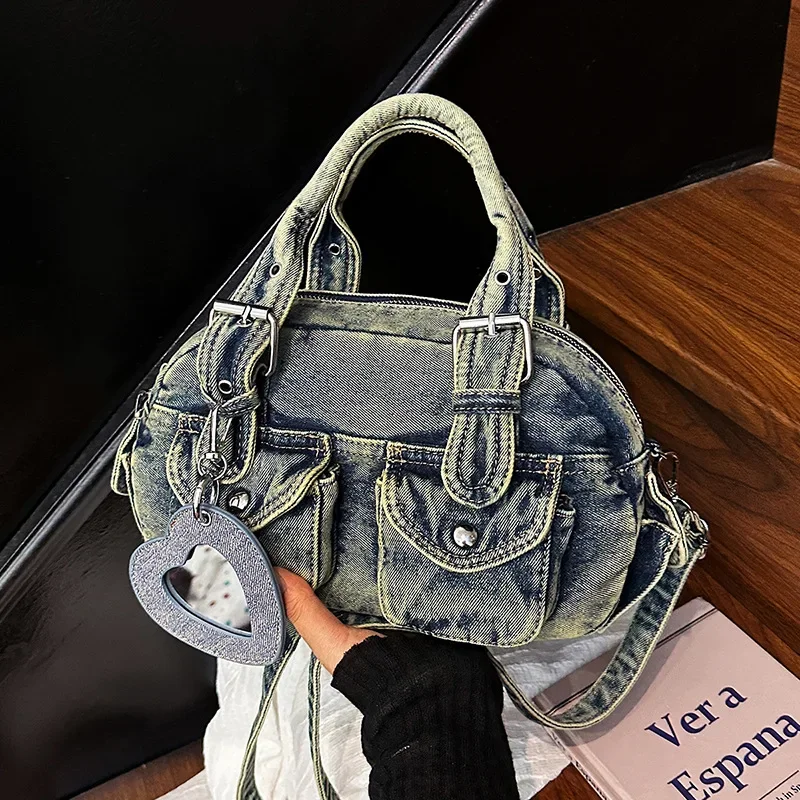 Women's Fashionable Denim Shoulder Bag Simple Casual Versatile Handbag for Everyday Use
Women's Fashionable Denim Shoulder Bag Simple Casual Versatile Handbag for Everyday Use