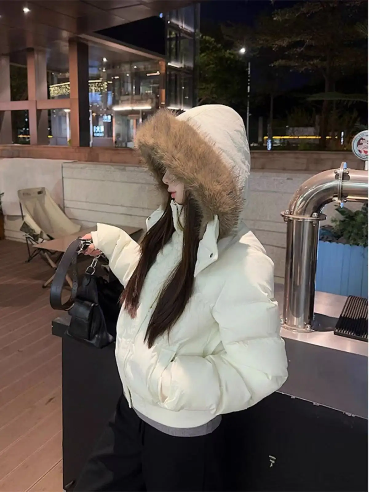 Autumn Winter Fur Hooded Jacket Women Outerwear Thick Dowon Cotton Padded Slim Short Parkas Female Cropped Puffer Bubble Coat 49 S5effdc9e7d9141edae8835f518fa7114i