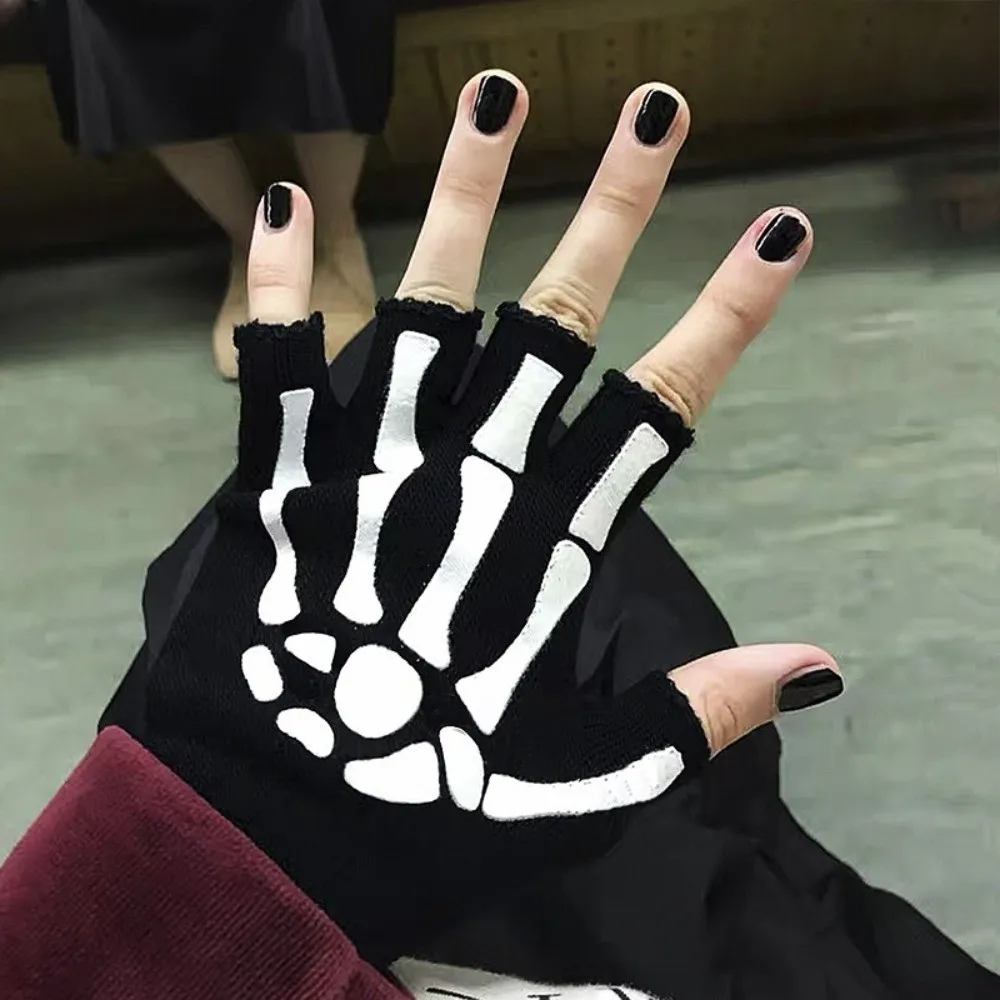 Dress Up Black Punk Skeleton Gloves Knitted Stretch Halloween Skeleton Gloves Thicken Ghost Claw Cosplay Gloves Moto Riding
Dress Up Black Punk Skeleton Gloves Knitted Stretch Halloween Skeleton Gloves Thicken Ghost Claw Cosplay Gloves Moto Riding